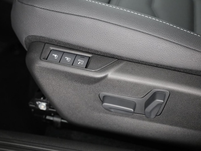 Vehicle image JEEP AVENGER