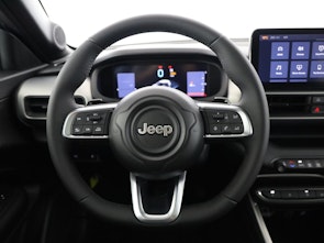 Fahrzeugbild JEEP Avenger 1.2 MHEV Overland 4xe