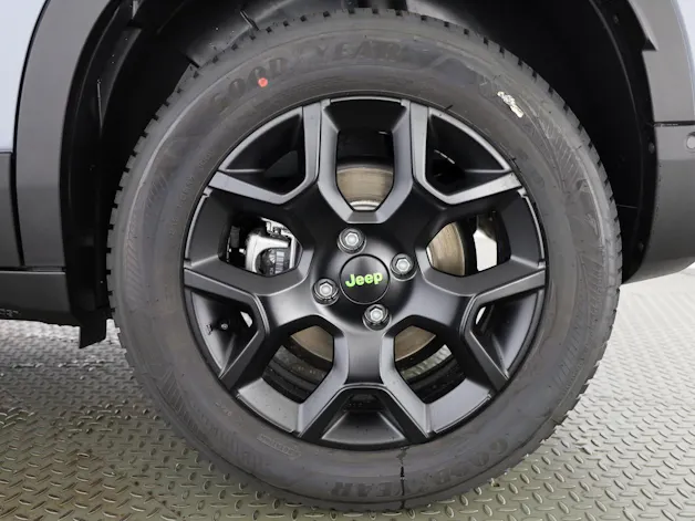 Jeep Avenger 1.2 MHEV Overland 4xe