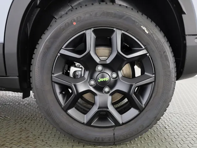 Jeep Avenger 1.2 MHEV Overland 4xe