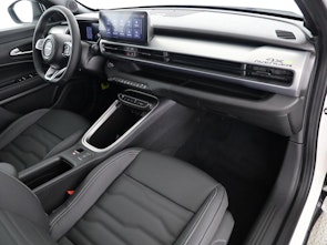 Fahrzeugbild JEEP Avenger 1.2 MHEV Overland 4xe