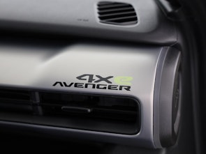 Fahrzeugbild JEEP Avenger 1.2 MHEV Overland 4xe