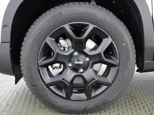 Jeep Avenger 1.2 MHEV Overland 4xe