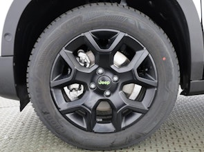 Fahrzeugbild JEEP Avenger 1.2 MHEV Overland 4xe