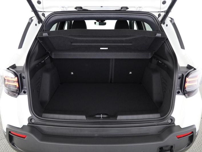 Vehicle image JEEP AVENGER