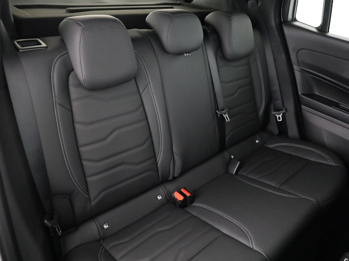 Vehicle image JEEP AVENGER