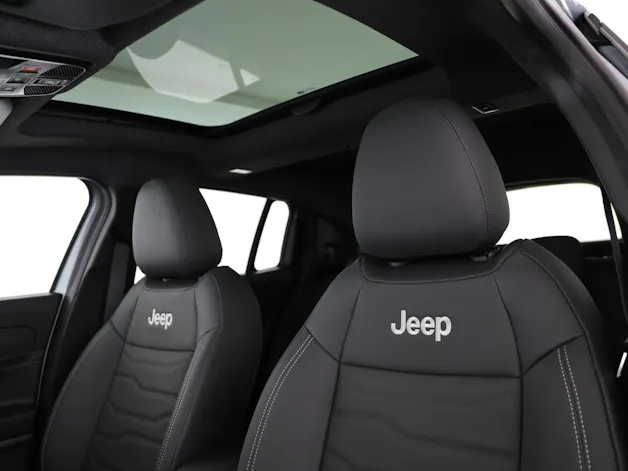 Jeep Avenger 1.2 MHEV Overland 4xe