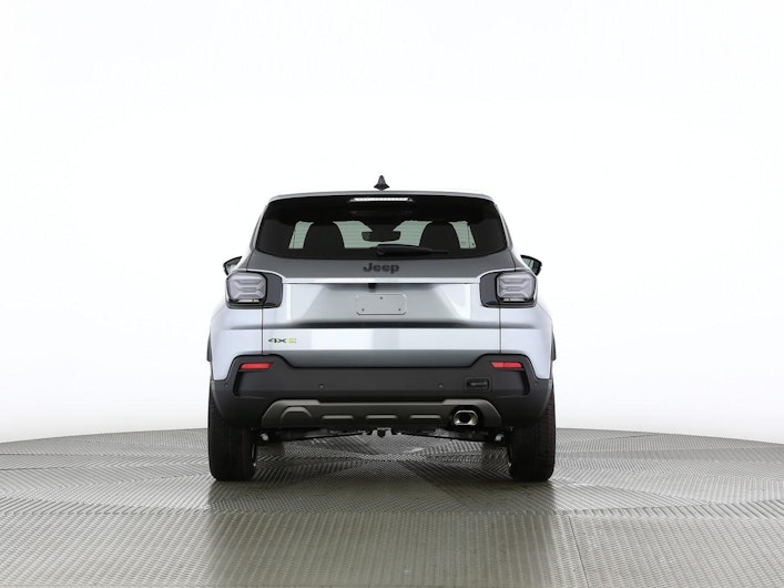 Vehicle image JEEP AVENGER