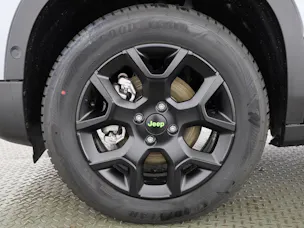 Jeep Avenger 1.2 MHEV Overland 4xe