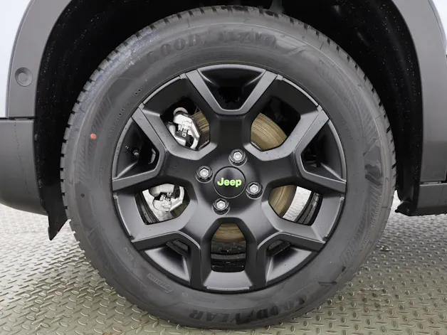 Jeep Avenger 1.2 MHEV Overland 4xe