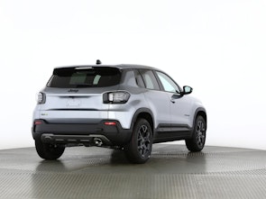 Fahrzeugbild JEEP Avenger 1.2 MHEV Overland 4xe