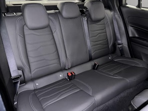 Fahrzeugbild JEEP Avenger 1.2 MHEV Overland 4xe