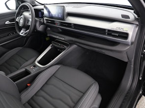 Fahrzeugbild JEEP Avenger 1.2 MHEV Overland 4xe