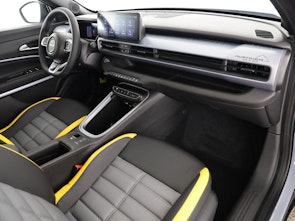 Vehicle image JEEP Avenger 1.2 MHEV The North Face 4xe