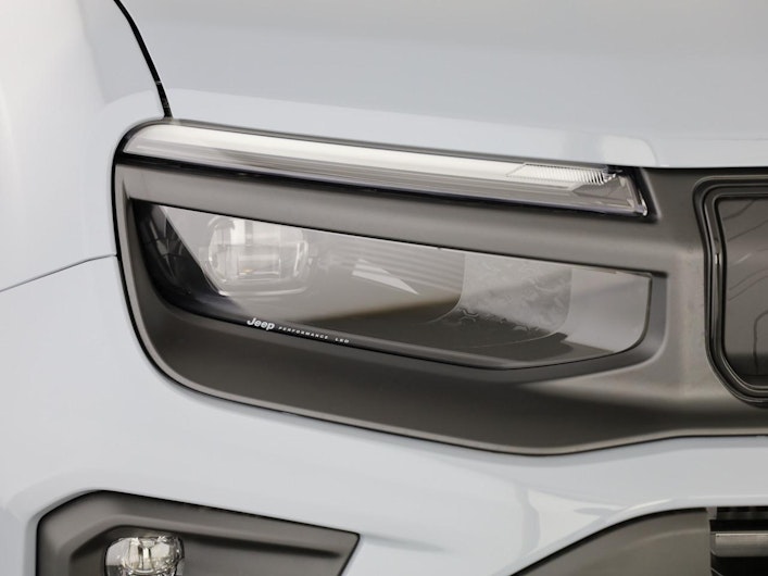 Vehicle image JEEP AVENGER