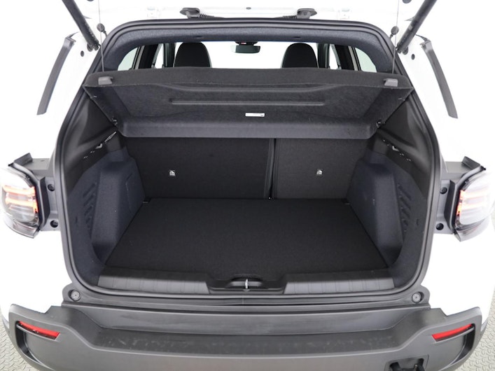 Vehicle image JEEP AVENGER