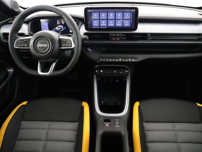 Vehicle image JEEP AVENGER