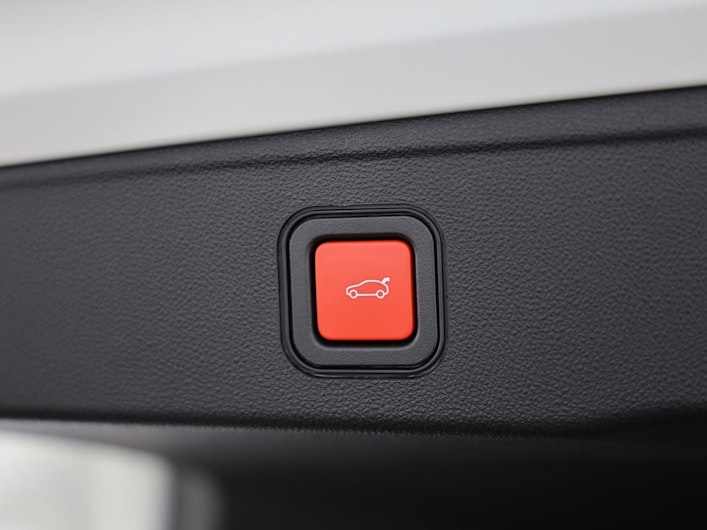 Vehicle image JEEP AVENGER