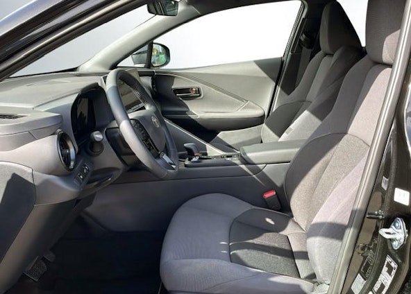 Vehicle image 5 Vehicle image 5