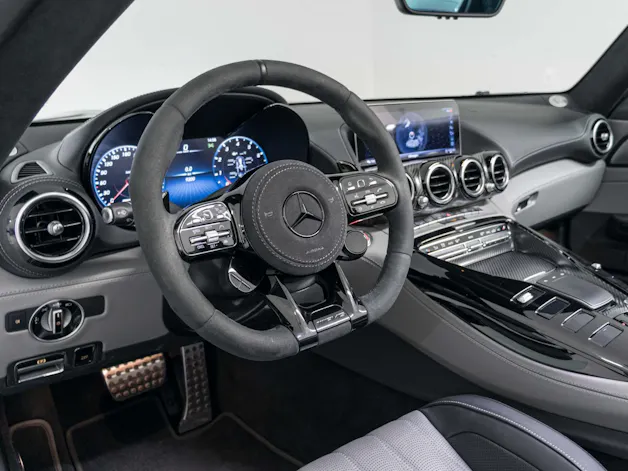 Mercedes-Benz AMG GT R Roadster