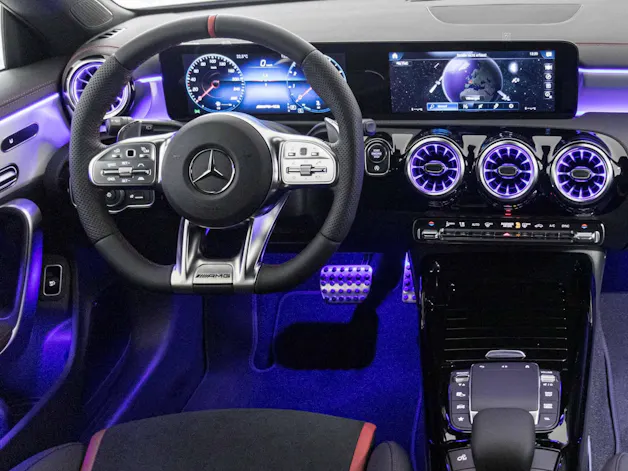 Mercedes-Benz CLA 35 AMG 4MATIC Shooting Brake