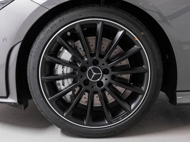 Mercedes-Benz CLA 35 AMG 4MATIC Shooting Brake