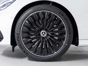 Mercedes-Benz E 220 d 4MATIC