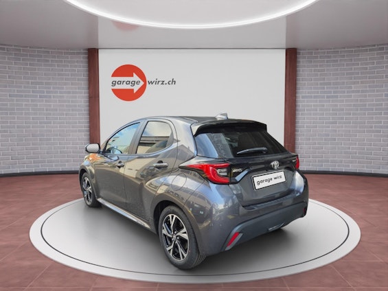 Vehicle image 2