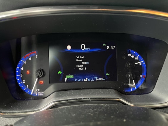 Vehicle image 21