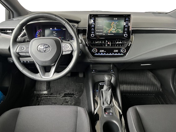 Vehicle image 18