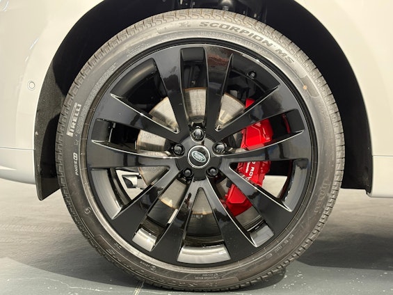 Vehicle image 9 Vehicle image 9