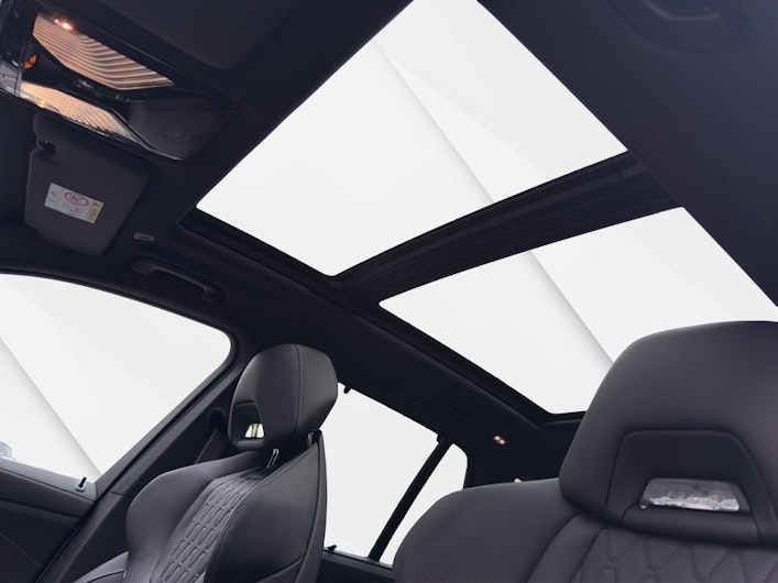 Vehicle image BMW X5