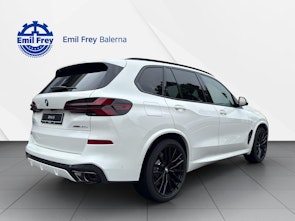 Vehicle image BMW X5 50e xDrive SAG