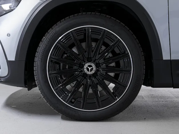 Mercedes-Benz GLB 220 d 4MATIC