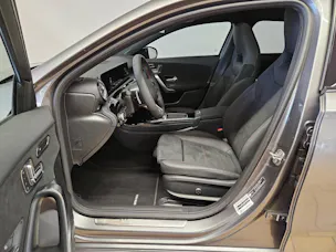Mercedes-Benz A 220 4Matic AMG Line