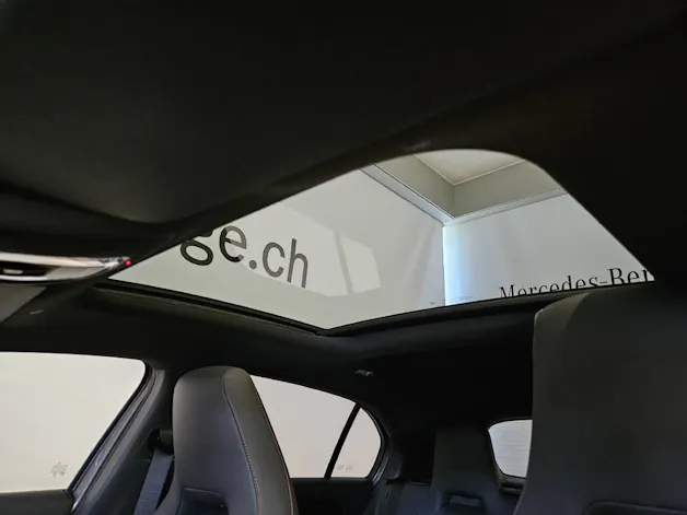 Mercedes-Benz A 220 4Matic AMG Line