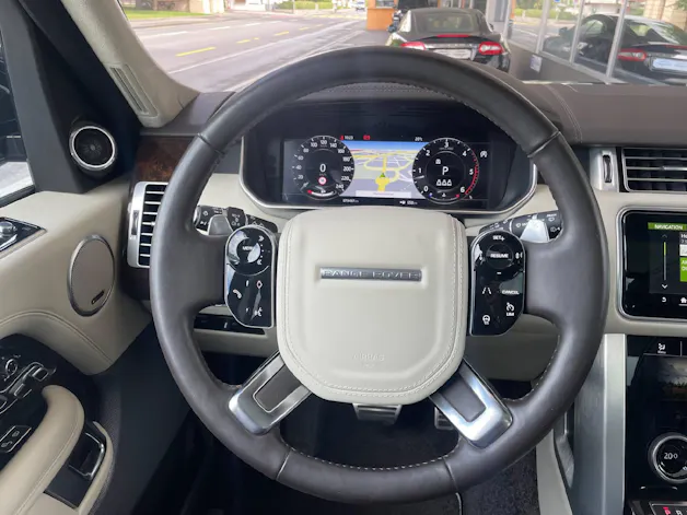 Land Rover Range Rover 4.4 SDV8 Autobiography