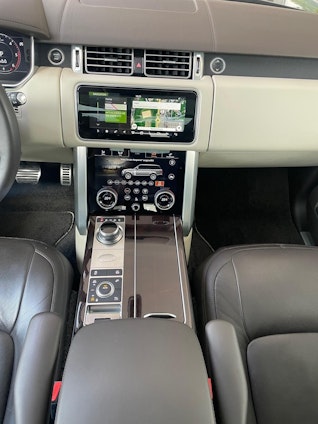 Vehicle image 8 Vehicle image 8