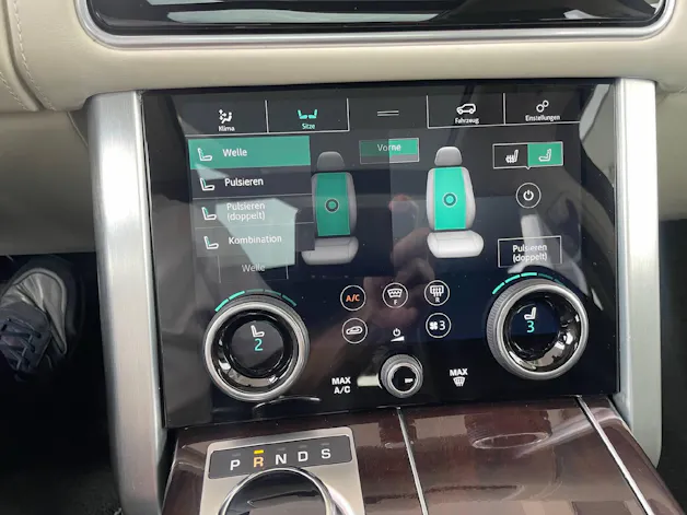 Land Rover Range Rover 4.4 SDV8 Autobiography