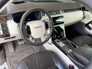 Land Rover Range Rover 4.4 SDV8 Autobiography