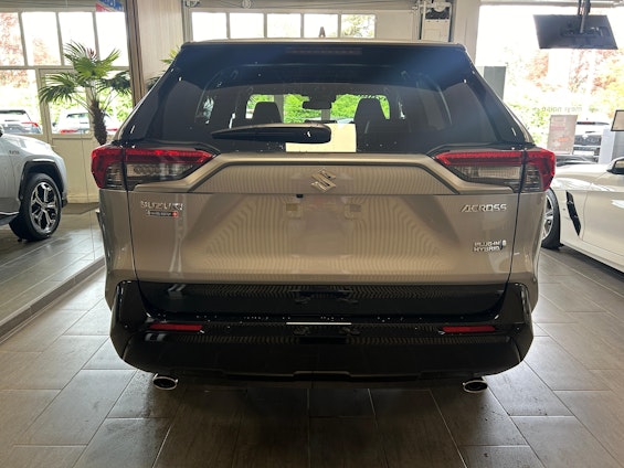 Vehicle image 45