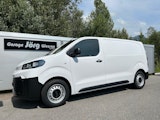 First vehicle image