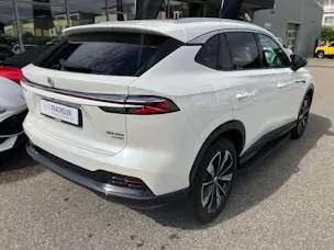 MG HS 1.5 PHEV Luxury