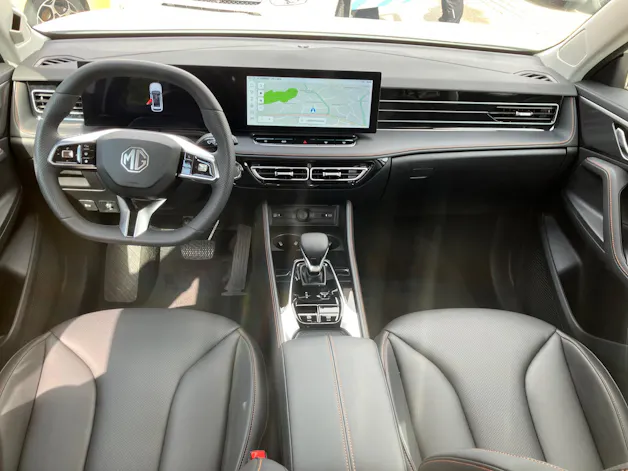 MG HS 1.5 PHEV Luxury