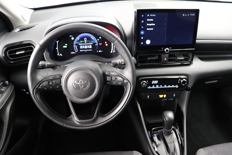 Vehicle image TOYOTA YARIS