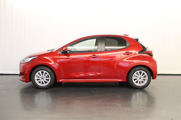 TOYOTA Yaris 1.5 VVT-i HSD Trend 3