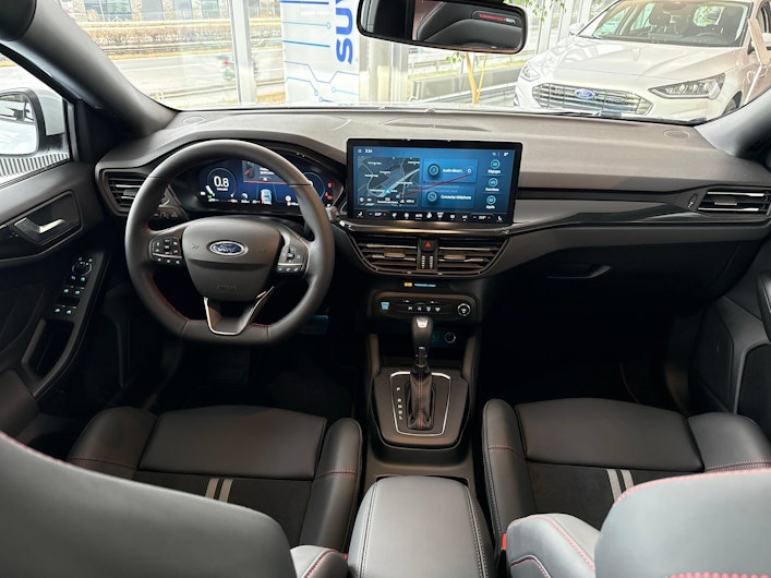 Vehicle image FORD FOCUS