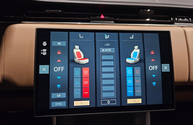 Vehicle image 16 Vehicle image 16