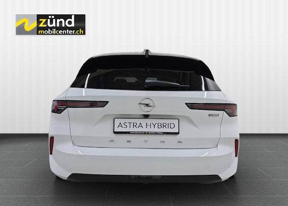 Vehicle image 3 Vehicle image 3