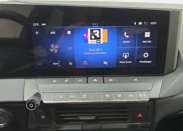 Vehicle image 14 Vehicle image 14